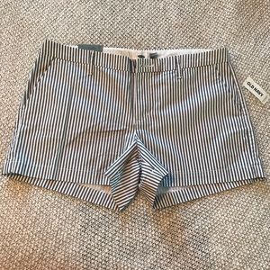 Size 10 Old Navy shorts